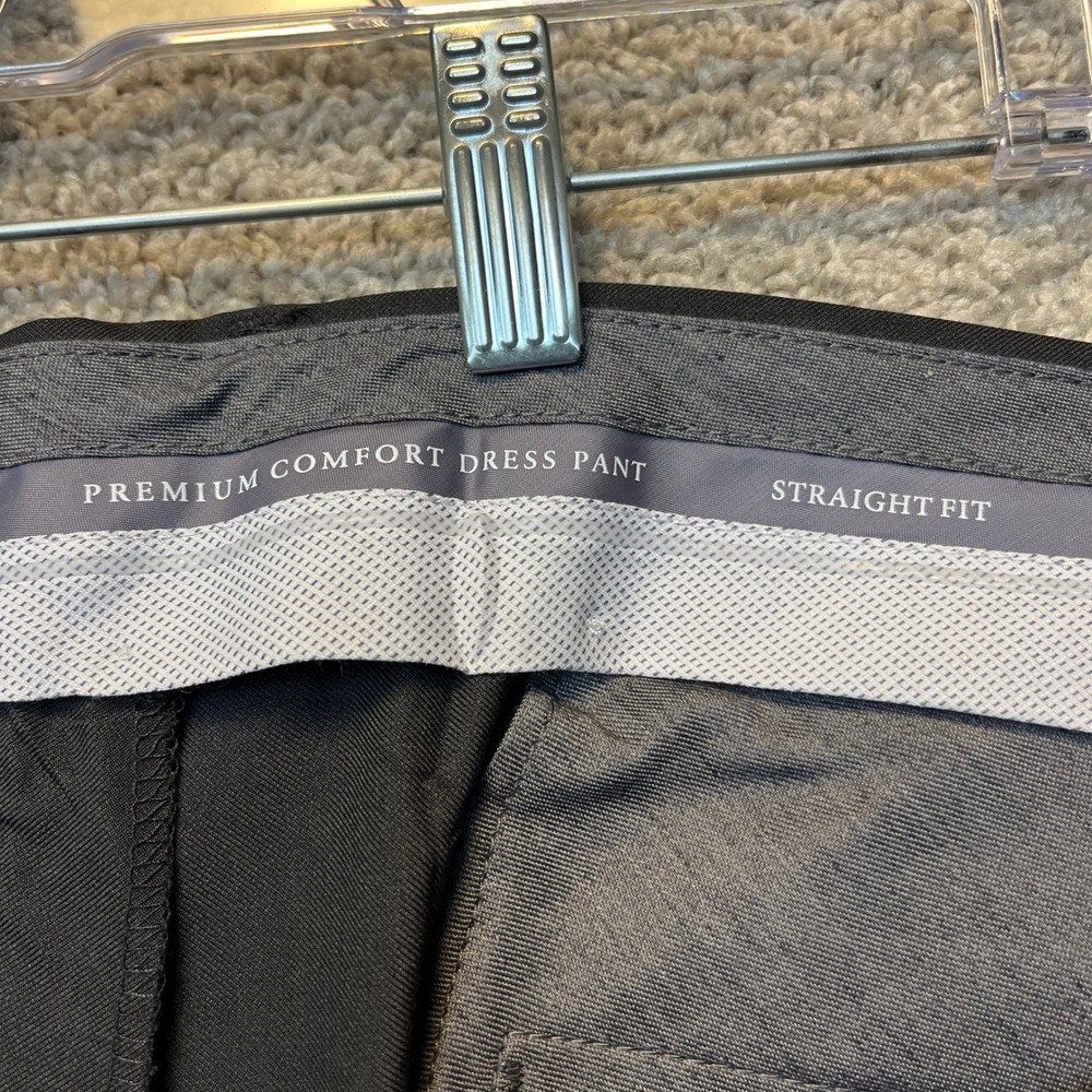 Haggar Premium Comfort Dress Pants Mens 44x29 Charcoal Gray Straight Fit Stretch - Picture 15 of 16
